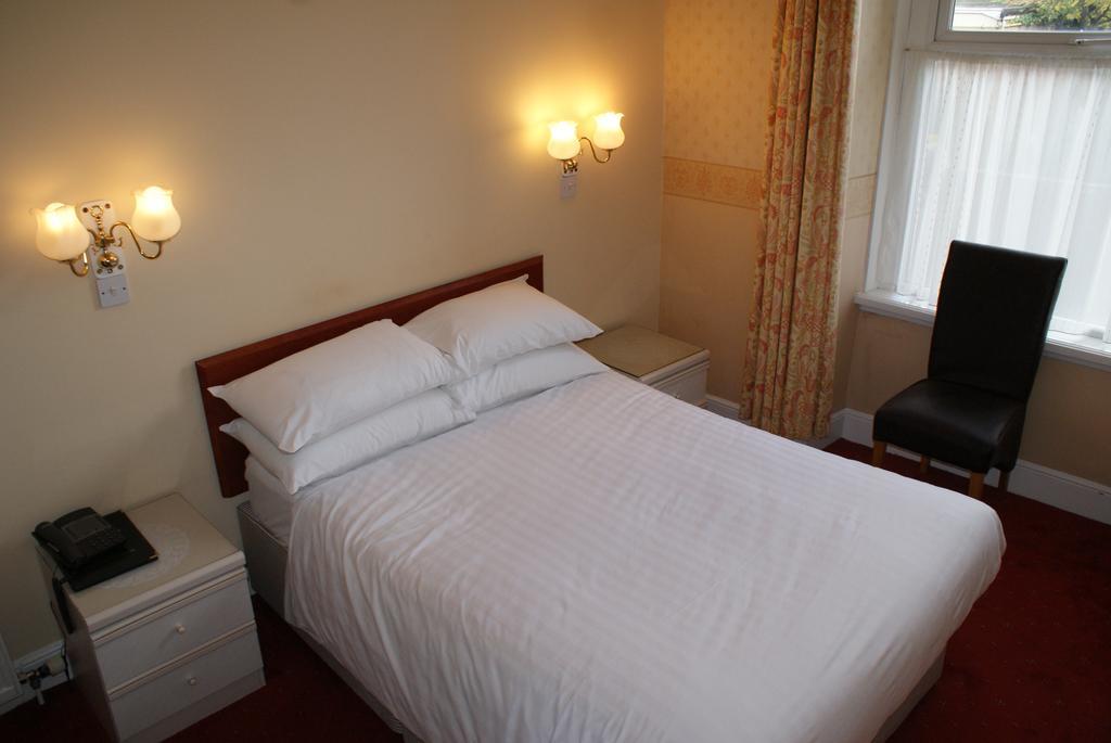 لاندودنو Queens Lodge المظهر الخارجي الصورة